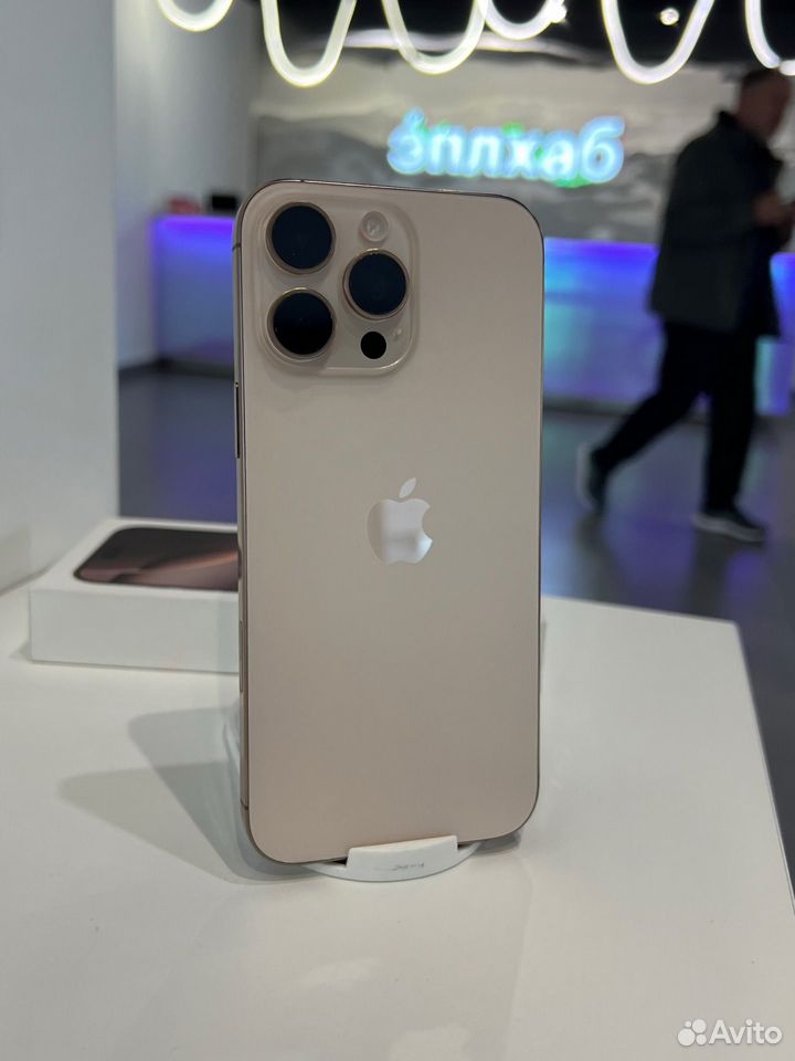 iPhone 16 Pro Max, 256 ГБ, SIM + eSIM, Оренбург