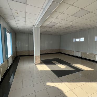 Торговая площадь, 72 м²