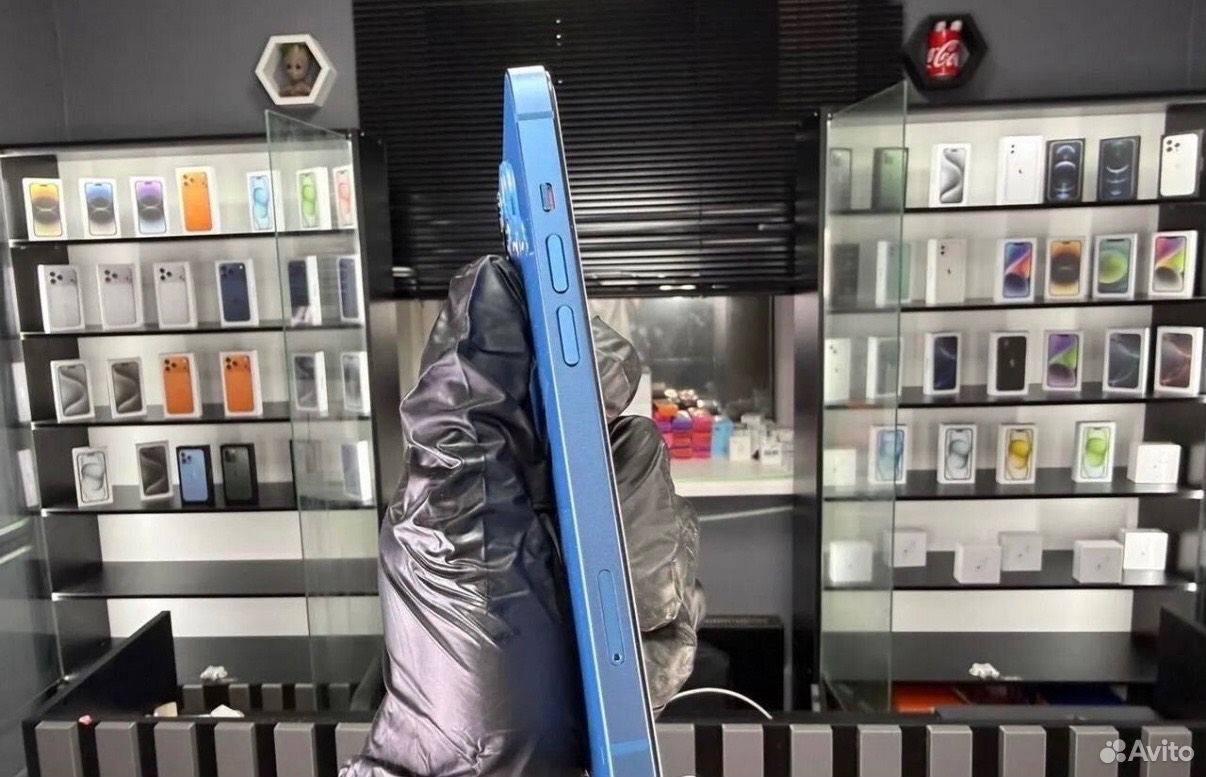 iPhone 13, 256 ГБ, SIM + eSIM, Брянск