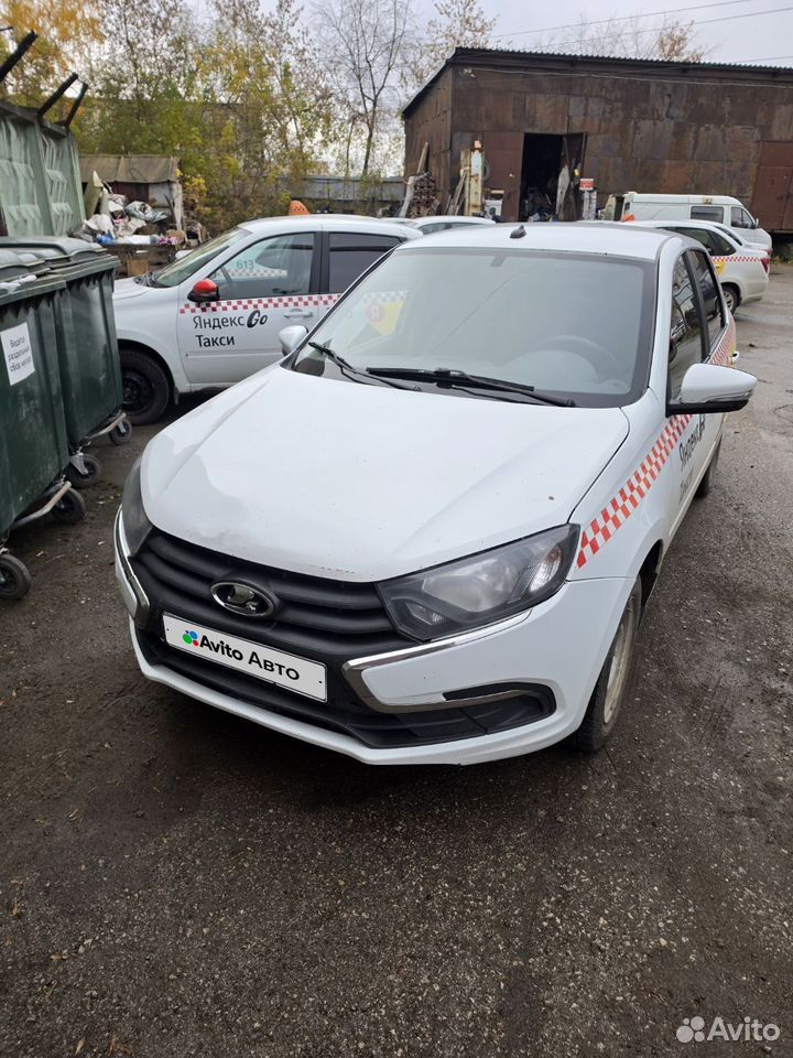 ВАЗ (LADA) Granta 1.6 MT, 2023, 100 000 км