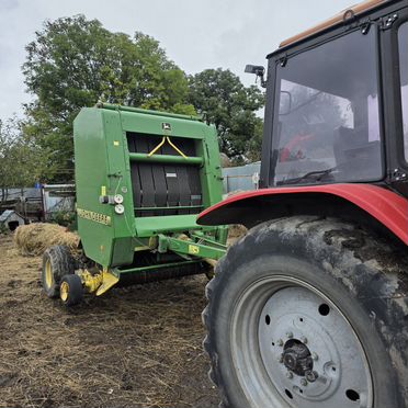 Пресс-подборщик John Deere 580, 1997